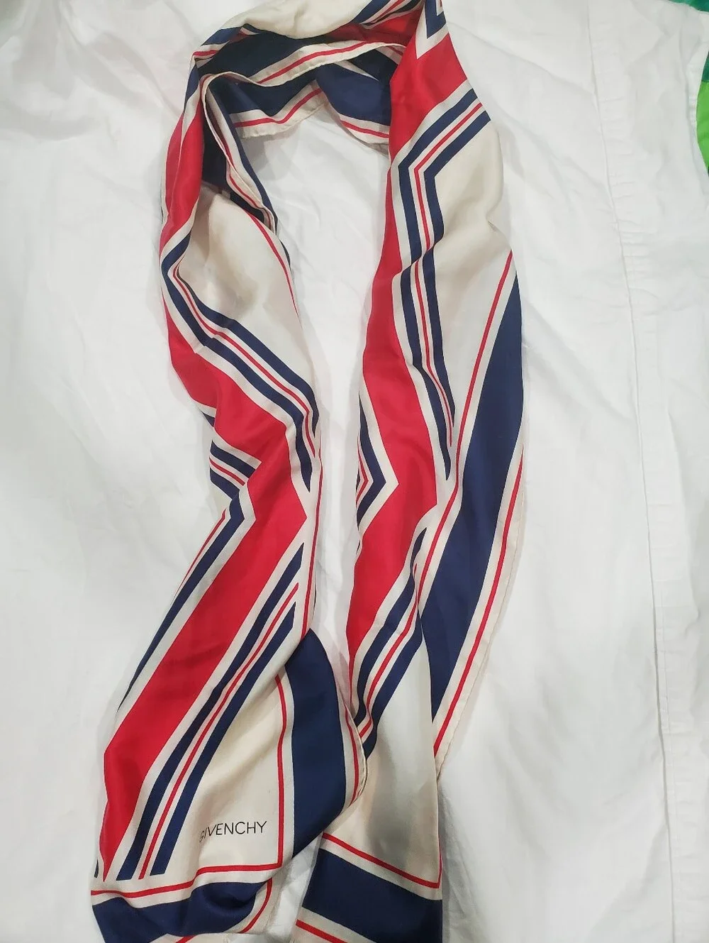 Givenchy authentic vintage